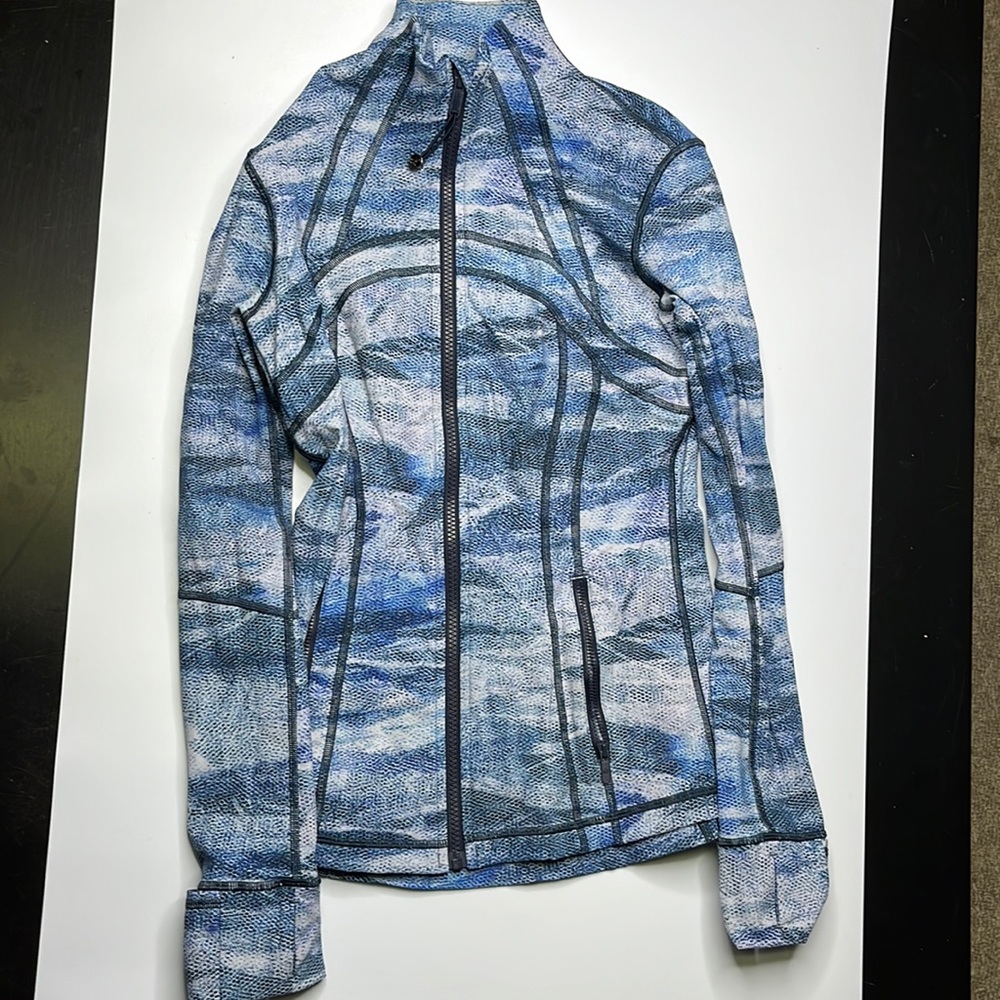 Lululemon Define Jacket size 6